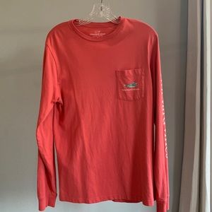 Vineyard Vines “Mahi Christmas” Long Sleeve, size : S